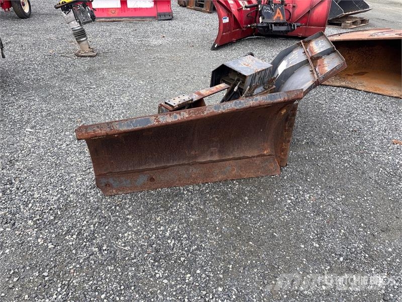 9 ft Power-V Snow Plow - Fits Skid Steer Loader Chasse neige