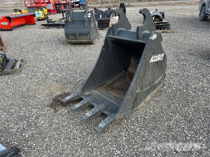 Accurate Fabricating 36 in Digging Excavator Bucket (Unused) Cucharones