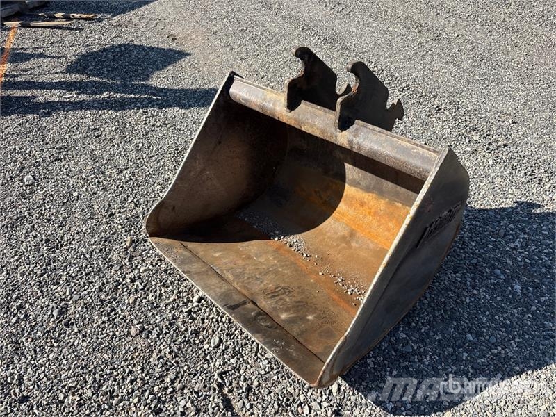 Accurate Fabricating 42 in Cleanup Excavator Bucket Lopaty