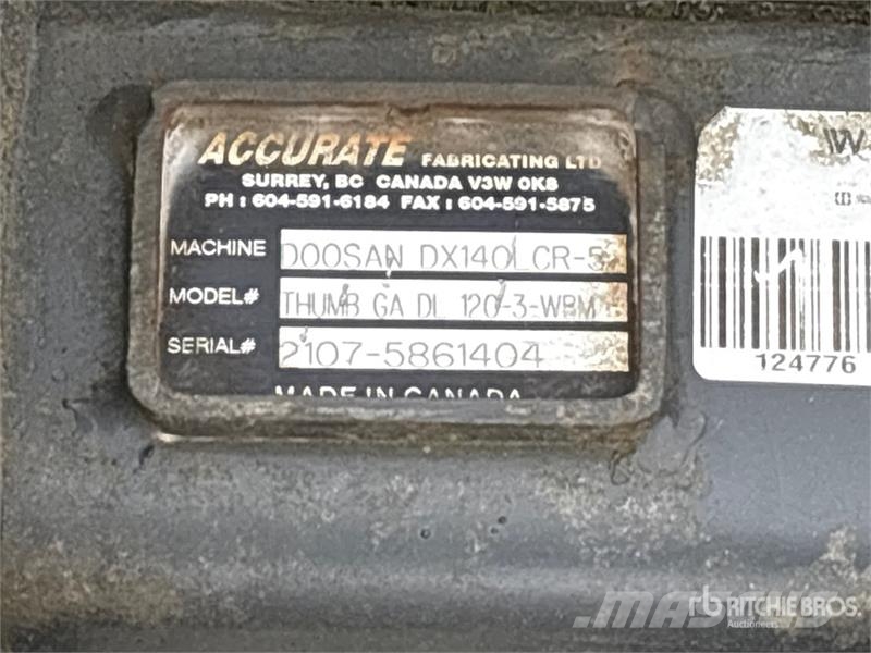 Accurate Fabricating 52 in Hydraulic Excavator Thumb Kašike / Korpe