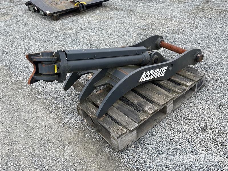 Accurate Fabricating 52 in Hydraulic Excavator Thumb Buckets