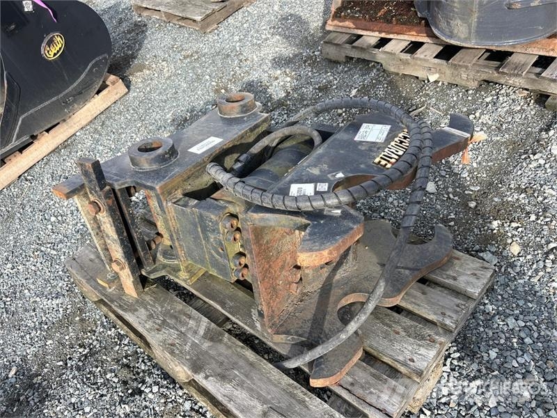 Accurate Fabricating Tilt Excavator Coupler Brze spojke