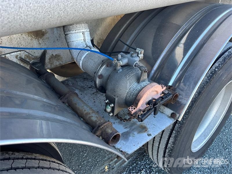 Advance 32500 L Tri/A Super B-Train Lead Tanker Trailer Tank prikolice