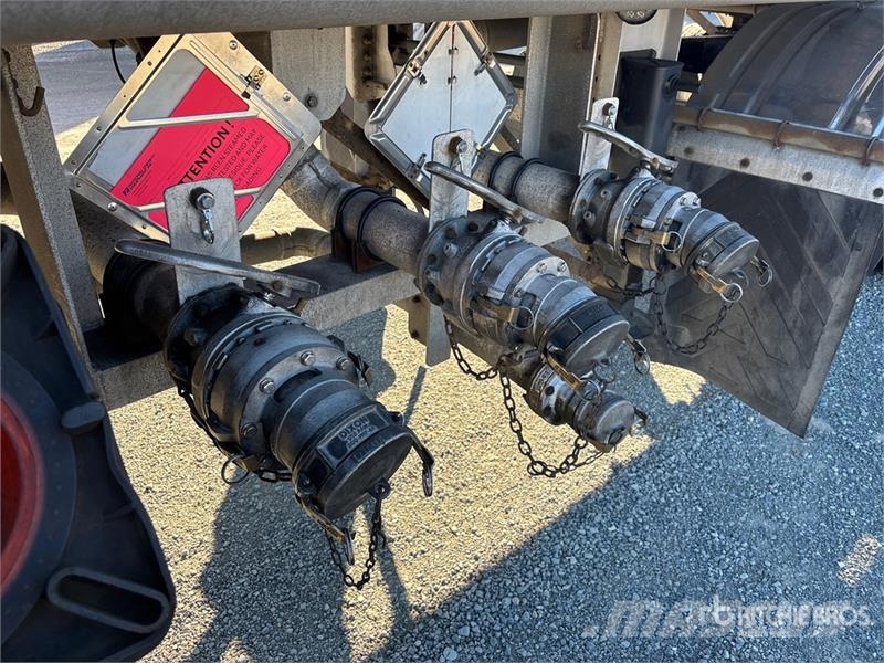 Advance 32500 L Tri/A Super B-Train Lead Tanker Trailer Tank prikolice