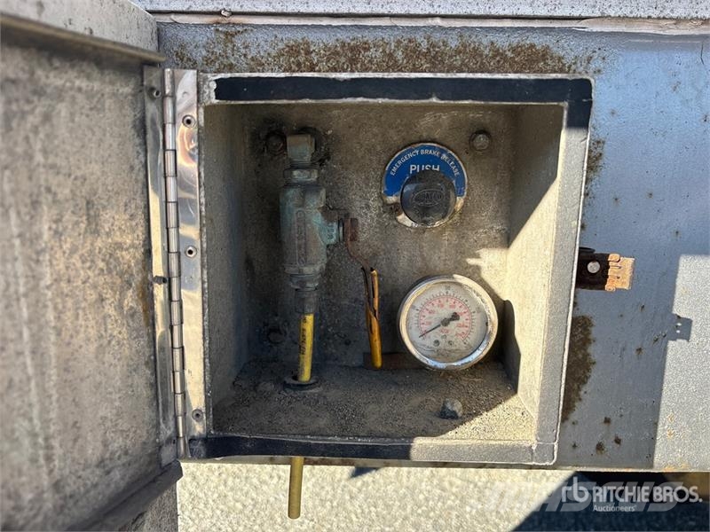 Advance 32500 L Tri/A Super B-Train Lead Tanker Trailer Tank prikolice