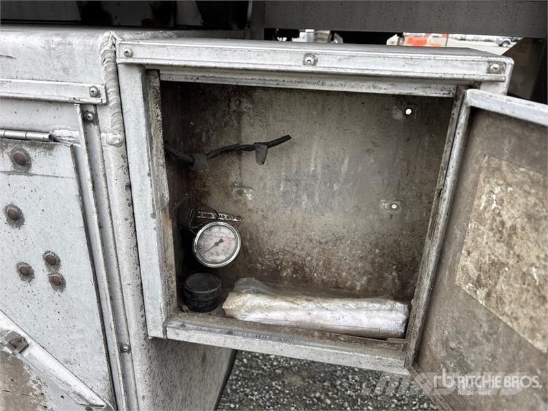 Advance 35500 L Tri/A Super B-Train Lead Tanker Trailer Prikolice za cisterne