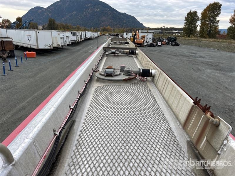 Advance 35500 L Tri/A Super B-Train Lead Tanker Trailer Prikolice za cisterne