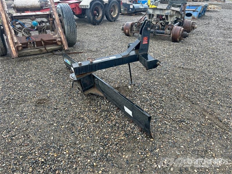 AgriEase 8 ft 3 Point Hitch Snow Plow Lumiaurat