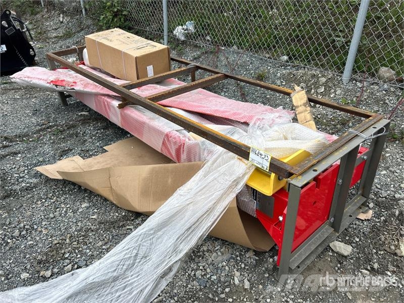 AGT ATK-B1000 2 Post 10000 lb Vehicle Lift (Unused) Građevinarstvo – ostalo