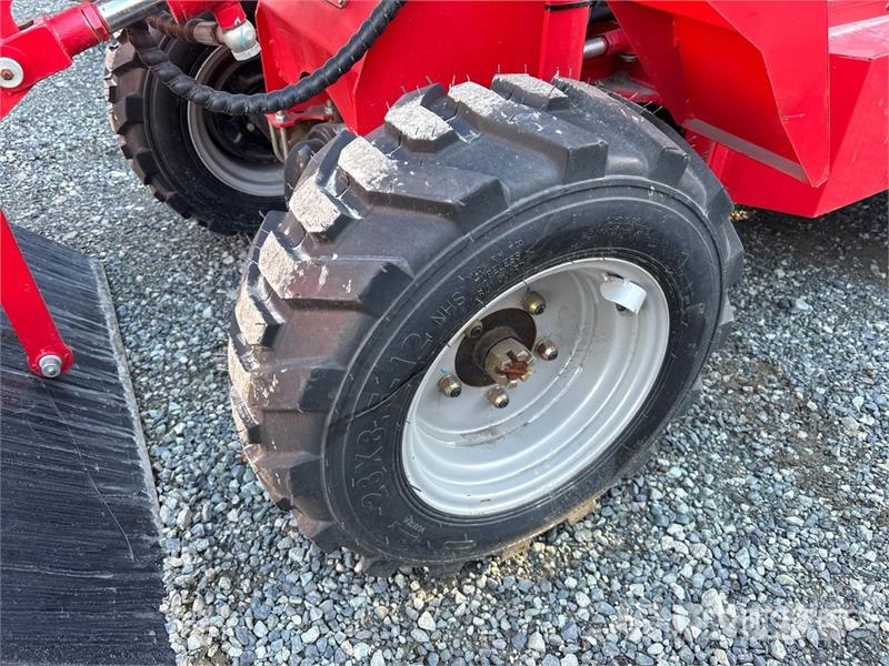 AGT KRW23 Mini Wheel Loader (Inoperable) Radlader