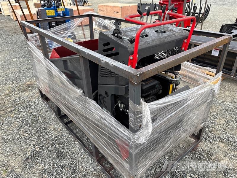 AGT QHT500FL Tracked Ride-On Stand-On Self-Loading (Un Andre komponenter