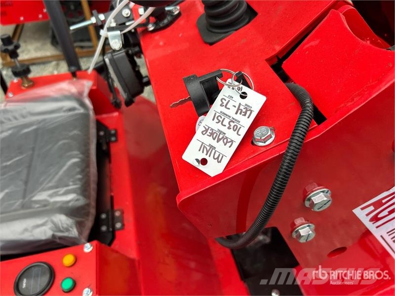 AGT SDA-140W Mini Wheel Loader (Unused) Pás carregadoras de rodas