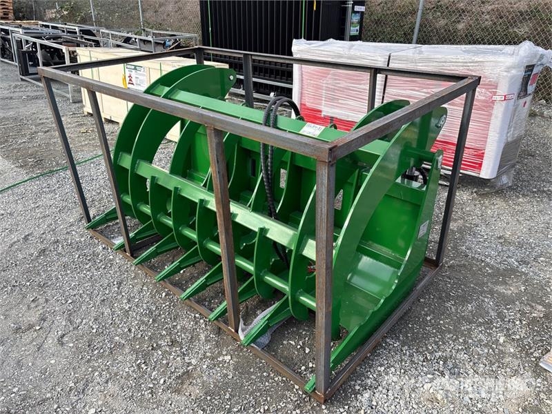 AGT SRR72 72 in Root Skid Steer Grapple (Unused) Drapáky