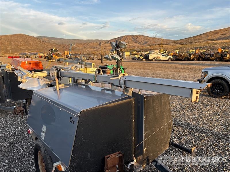 Allmand Bros 8 kW Light Tower Light towers