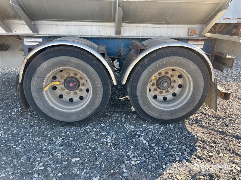 Allweld Super B-Train T/A Fuel Trailer Прицепы-цистерны