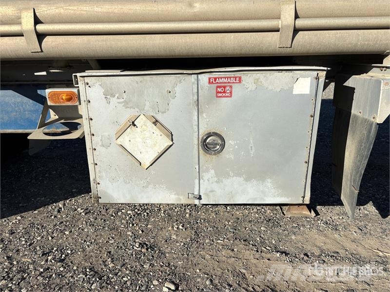 Allweld Super B-Train Tri/A Fuel Trailer Прицепы-цистерны