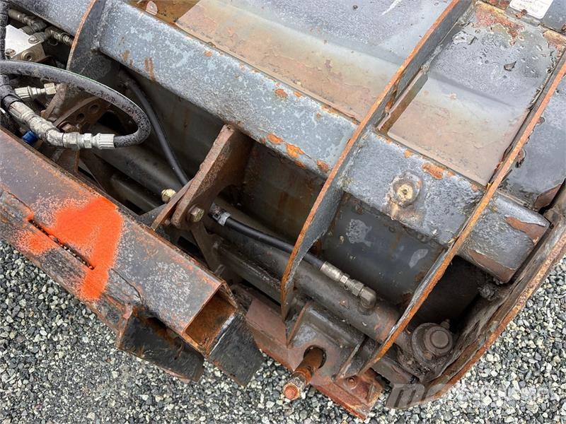 AMI 72 in Skid Steer Paver مكونات أخرى
