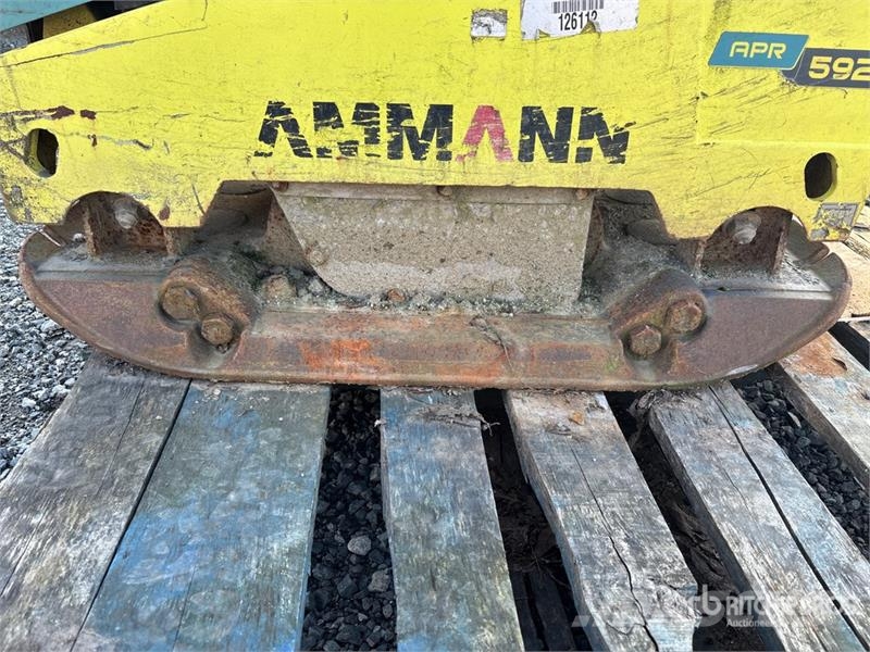 Ammann APR5920 Reversible Vibratory Plate Compactor Vibrátorok