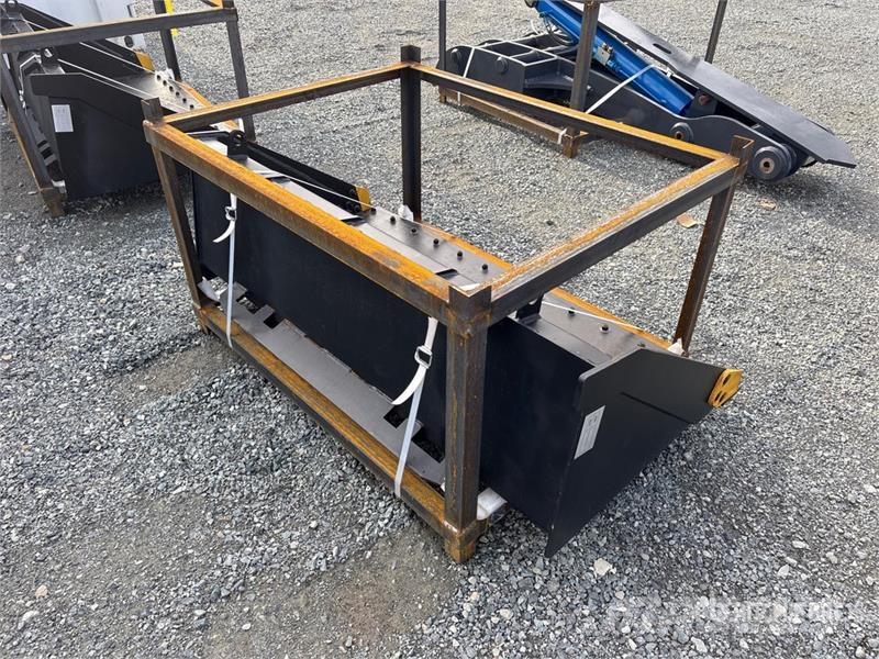 Anton Equipment Bucket 60 in Skid Steer Bucket (Un دلاء