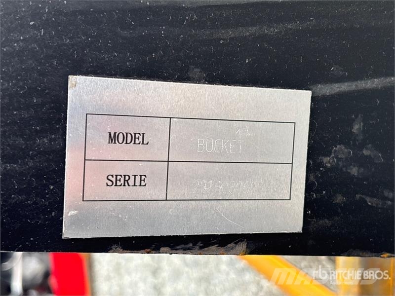 Anton Equipment Bucket 80 in Skeleton Skid Steer B Žlice