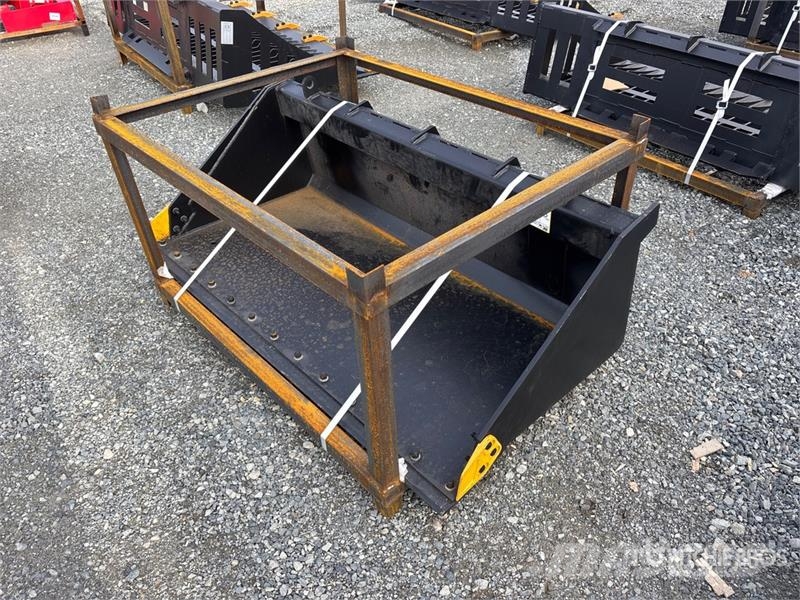 Anton Equipment Bucket 60 in Skid Steer Bucket (Un دلاء