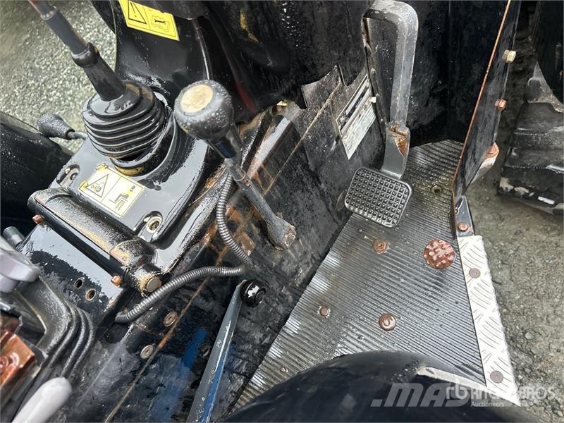 Antonio Carraro Mach 4 Articulated 4WD Tractor Diger tarim makinalari