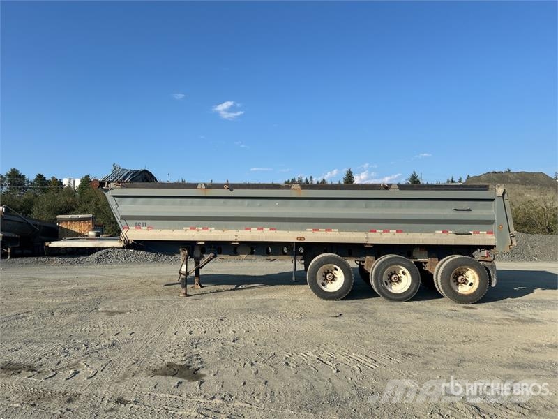 Arnes 30 ft Tri/A End Dump Trailer Самоскиди