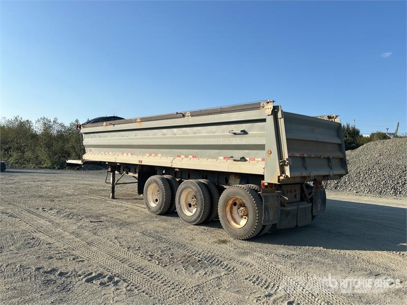 Arnes 30 ft Tri/A End Dump Trailer Самоскиди