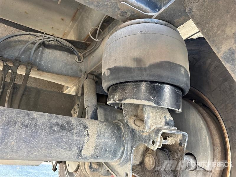 Arnes 450 25 ft Quad/A Pup End Dump Trailer Самоскиди