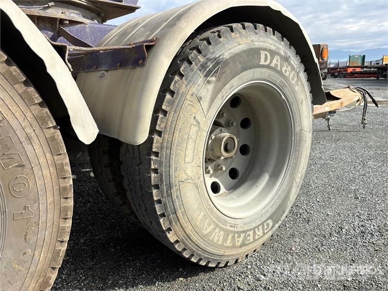 Arnes FD-306 28 ft 6 in Quad/A Turntable End Dump Traile Anhænger med tip