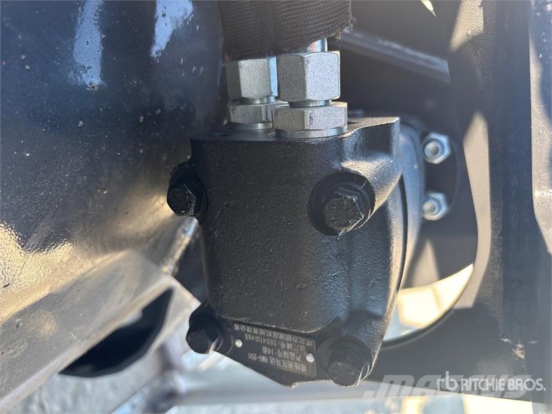 Arteer CM-300V 53 in Skid Steer Concrete Mixer (Unused) Αναμίκτες σκυροδέματος/κονιάματος