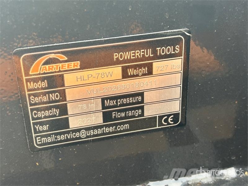 Arteer HLP-78W 78 in Hydraulic Skid Steer Landplane (Unus زلاقات ميدانية