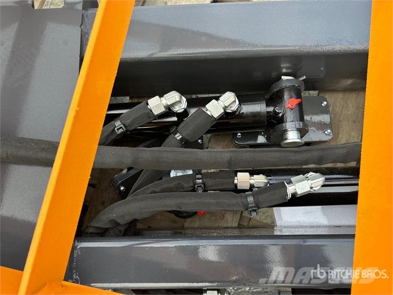 Arteer HPF-48L 48 in Hydraulic Skid Steer Forks (Unused) Građevinarske viljuške