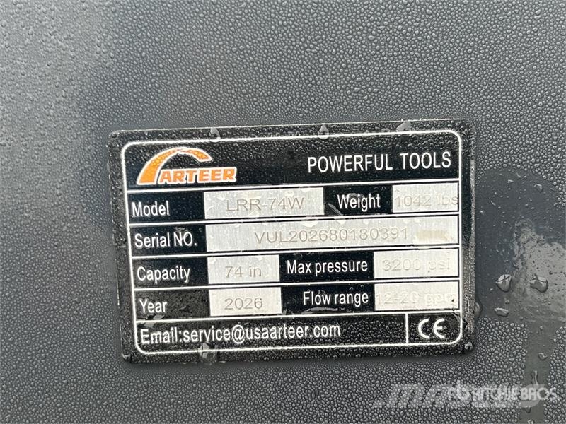 Arteer LRR-74W 74 in Skid Steer Landscape Rake (Unused) مكابس وميبسات التبن