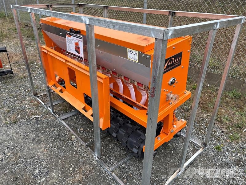 Arteer NSD-72W 66 in Skid Steer Seeder (Unused) Kylvökoneet