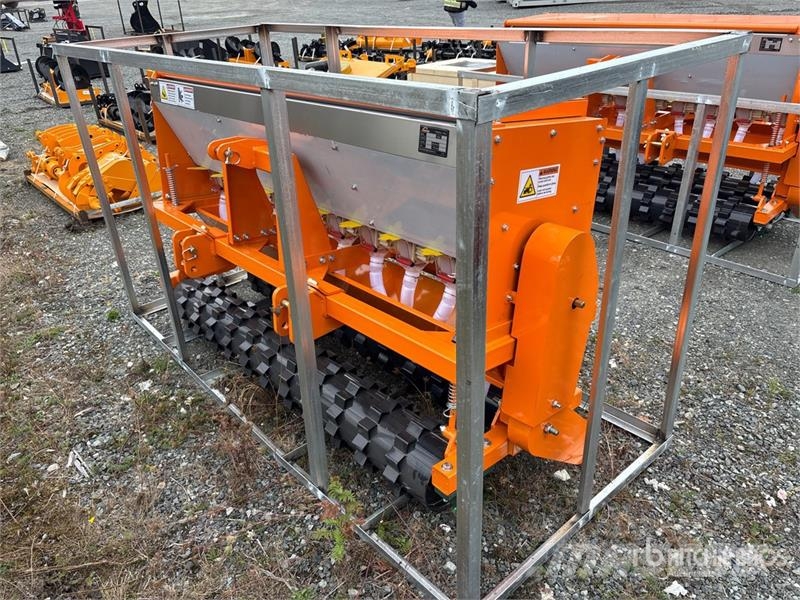 Arteer NSD-72W 66 in Skid Steer Seeder (Unused) Kylvökoneet