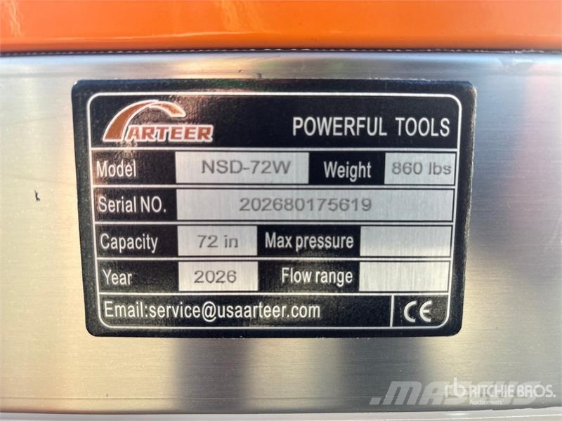 Arteer NSD-72W 66 in Skid Steer Seeder (Unused) 鑽頭