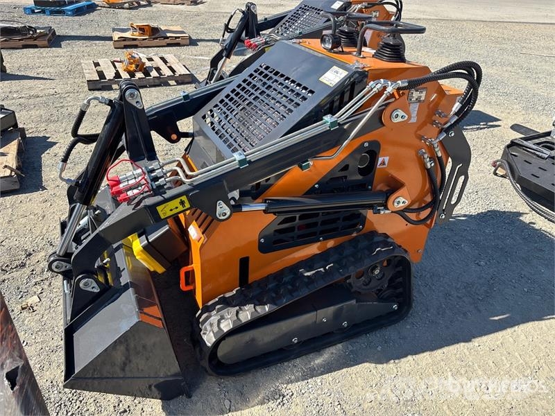 Arteer QB-480 Mini Compact Track Loader (Unused) スキッドステアローダー