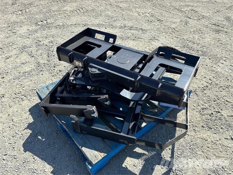 Arteer RPT-42L 42 in Rotating Hydraulic Skid Steer Forks Vilice