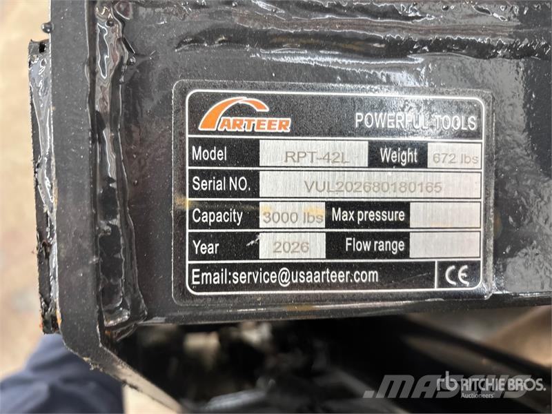 Arteer RPT-42L 48 in RotatIng Hydraulic Skid Steer Forks Vilice
