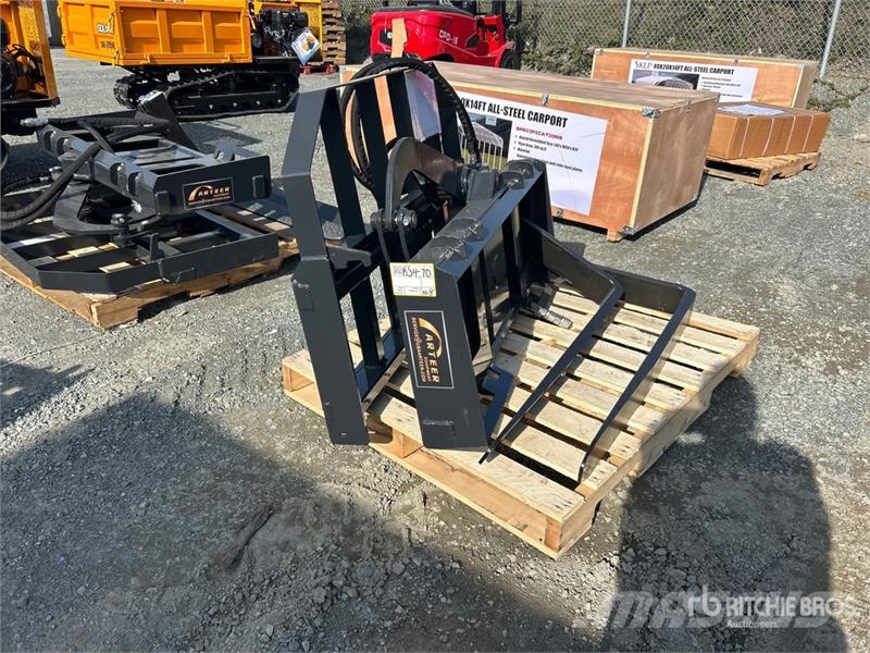 Arteer RPT-42L 60 in Rotating Hydraulic Skid Steer Forks  Forquilhas