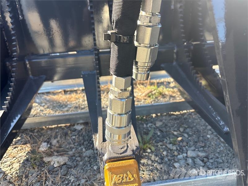 Arteer RR-78W 78 in Skid Steer Root Rake (Unused) 갈퀴 및 테더