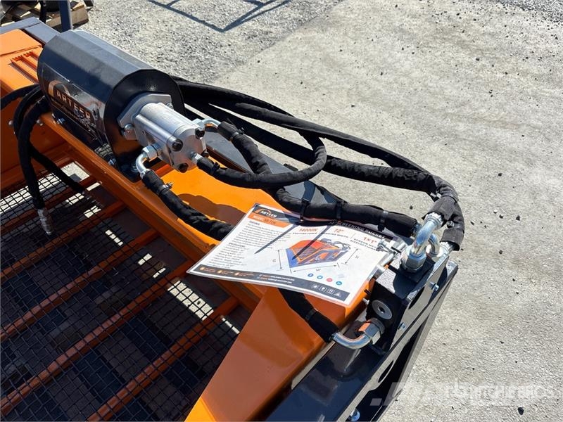 Arteer SB-72W 72 in Skid Steer Screening Bucket (Unused) Screening buckets