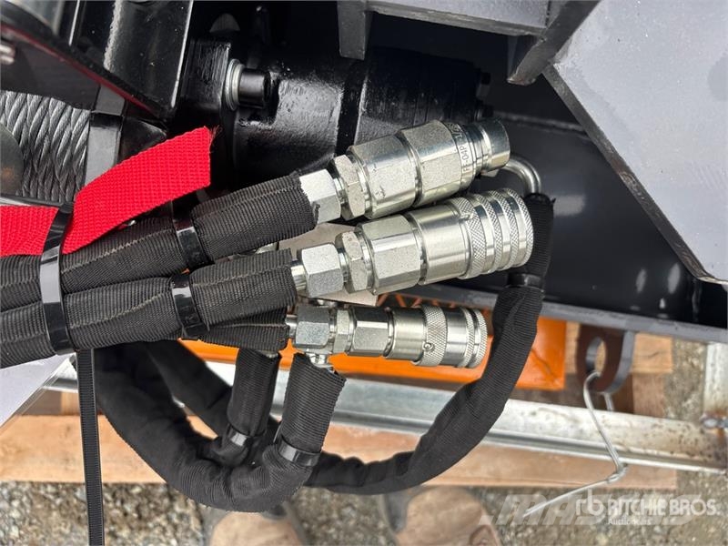 Arteer SS-15000G 44 in 15000 lb Skid Steer Logging Winch Drugi deli