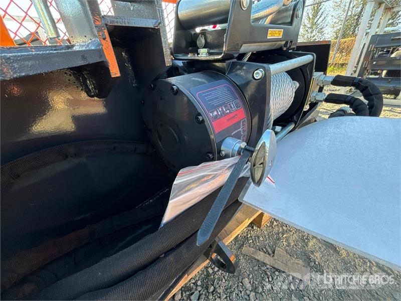 Arteer SS-15000G 45 in 15000 lb Skid Steer Logging Winch Övriga