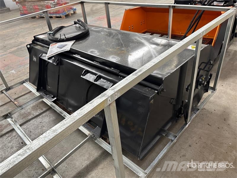 Arteer SS-72W 72 in 72 In Broom Skid Steer Sweeper (Unuse Bürsten