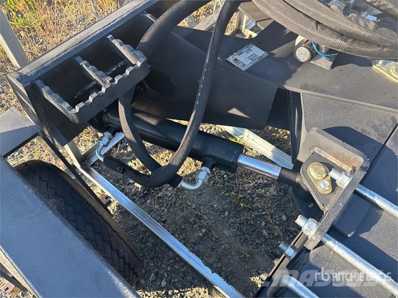 Arteer SSPR-72W 72 in Skid Steer Power Rake (Unused) 갈퀴 및 테더