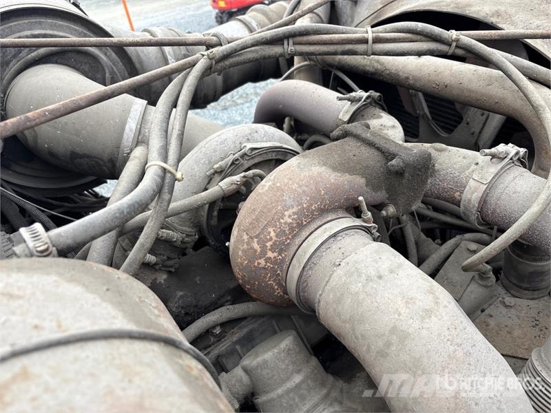 Atlas Knuckle Boom on Interntional F2574 6x4 Boom Truck Kraanaga veokid