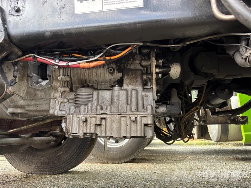Autocar ACX CNG 6x4 Side Loader Waste Collection Truck (In Komunalni tovornjaki