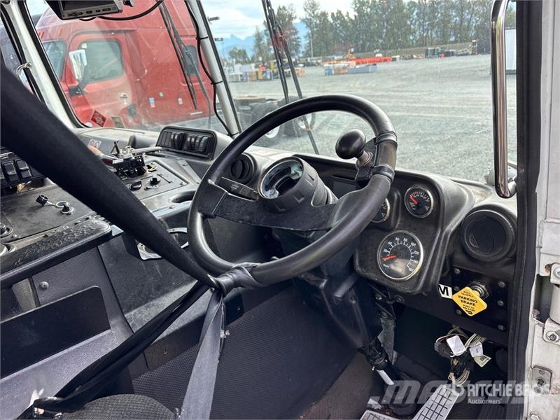 Autocar ACX CNG 6x4 Side Loader Waste Collection Truck (In Komunalni tovornjaki